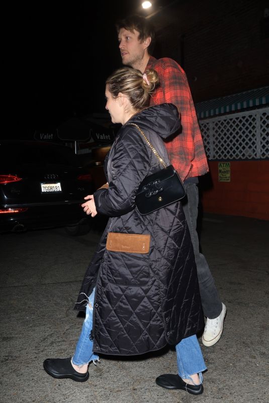 EMMA ROBERTS and Cody John Out for Dinner Date in Los Angeles 11/30/2022