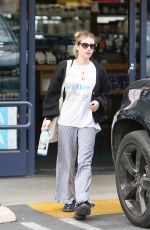 EMMA ROBERTS Shopping for Health Supplements at Earth Bar in West Hollywood 12/27/2022