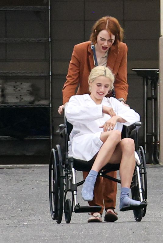 EMMA STONE and MARGARET QUALLEY on the Set of And Movie in New Orleans 12/14/2022