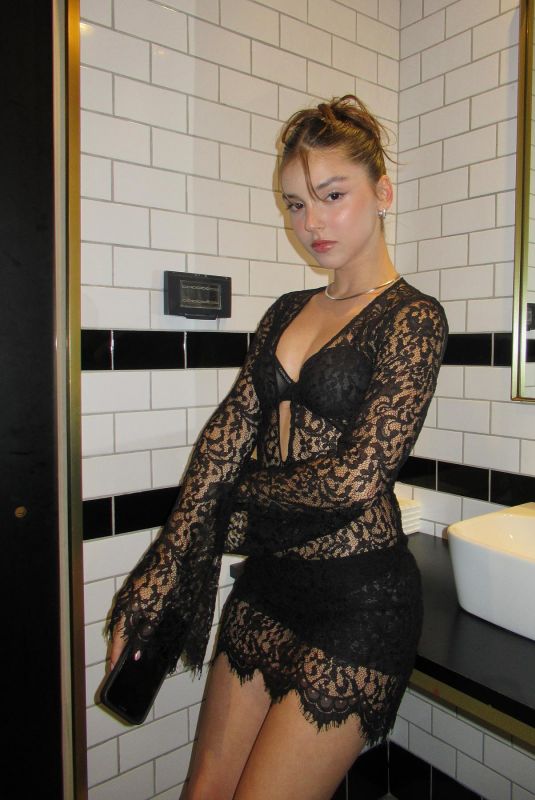 HADAR LAVY - Instagram Photos and Video 12/27/2022