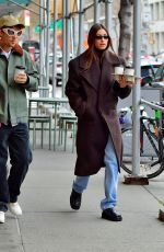 HAILEY and Justin BIEBER Out for Coffee in New York 12/06/2022