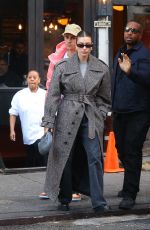 HAILEY and Justin BIEBER Out for Lunch in New York 12/05/2022