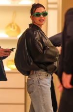 HAILEY BIEBER Shopping at Bottega Veneta in Los Angeles 12/15/2022
