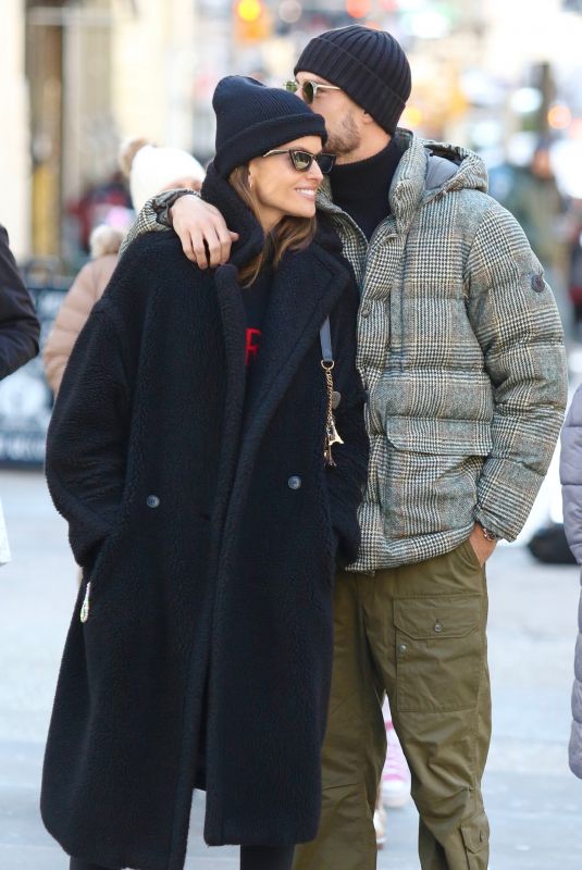 IZABEL GOULART and Kevin Trapp Out in New York 12/13/2022