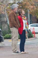 JANE SEYMOUR Out Shopping with a Friend in Malibu 21/27/2022