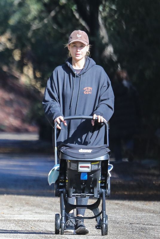 JENNIFER LAWRENCE Out with Her Baby at a School of Ducks at a Los Angeles Lake 12/29/2022