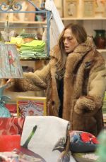 JENNIFER LOPEZ on Christmas Shopping at American Rag in Los Angeles 12/14/2022