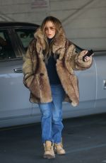 JENNIFER LOPEZ on Christmas Shopping at American Rag in Los Angeles 12/14/2022