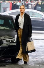 JENNIFER LOPEZ Out and About in Beverly Hills 12/02/2022
