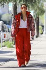 JENNIFER LOPEZ Out Shopping witrh Her Mom in Los Angeles 12/24/2022