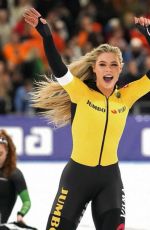 JUTTA MONICA LEERDAM - Instagram Photos 12/30/2022