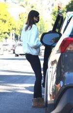 KAIA GERBER Leaves Morning Yoga Class in Los Feliz 12/10/2022
