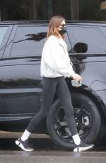 KAIA GERBER Out for Some Healthy Juice in Los Feliz 12/02/2022