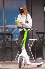 KAIA GERBER Out for Some Healthy Juice in Los Feliz 12/02/2022