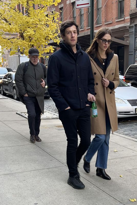 KARLIE KLOSS and Joshua Kushner Out in New York 12/05/2022