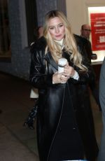 KATE HUDSON Arrives at a Glass Onion Q&A in Los Angeles 12/06/2022