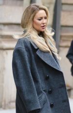 KATE HUDSON Heading to Jimmy Fallon Show in New York 12/12/2022