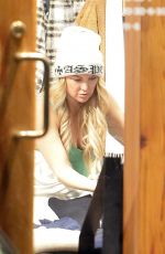 KATE HUDSON Out Shopping in Aspen 12/21/2022