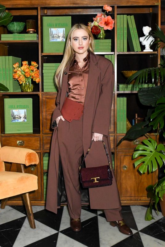 KATHRYN NEWTON at Tod