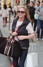 KATHY HILTON Shopping at MaxMara in Beverly Hills 12/22/2022