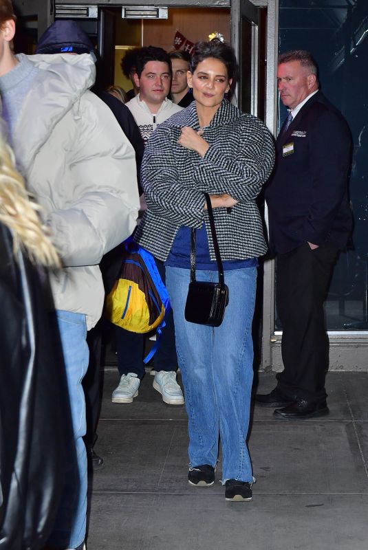 KATIE HOLMES Leaves Jingle Ball in New York 12/09/2022