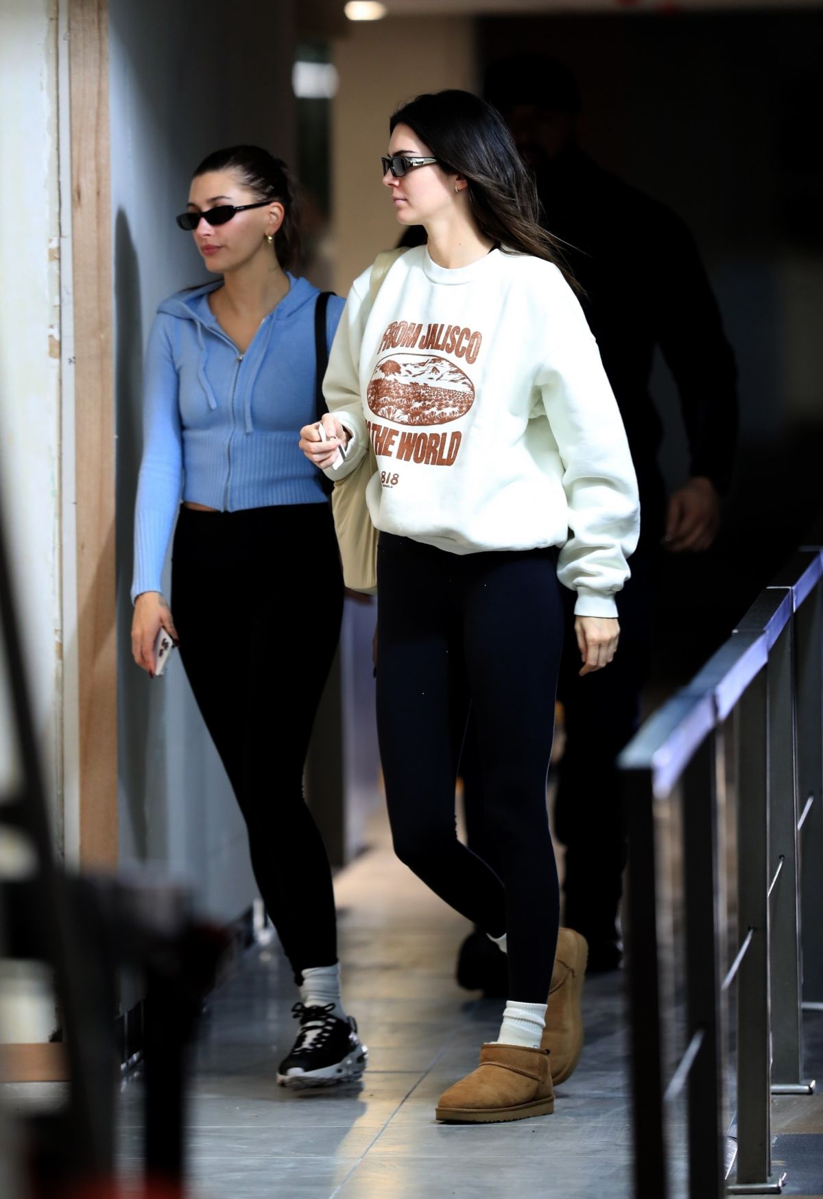 Kendall Jenner dresses comfy and casual for lunch with friends at Croft  Alley in Beverly Hills