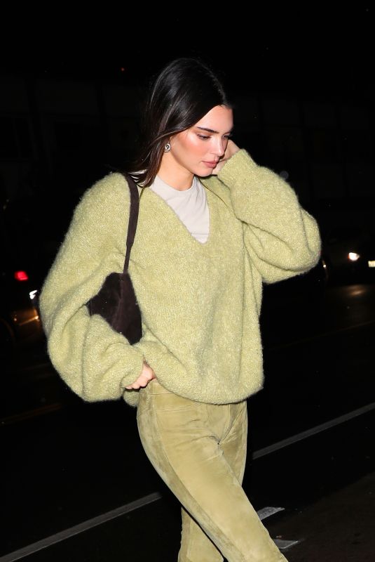 KENDALL JENNER Out for Dinner at Giorgio Baldi in Santa Monica 12/02/2022