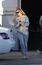 KHLOE KARDASHIAN Out and About in Los Angeles 12/13/2022