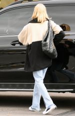 KIMBERLY STEWART Out Shopping in Los Angeles 12/18/2022