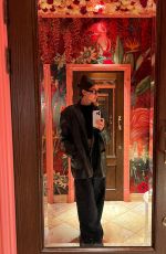 KIRA KOSARIN - Instagram Photos 12/27/2022