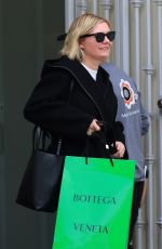 KIRSTEN DUNST Out with Her Mom on Melrose Place in Los Angeles 12/06/2022
