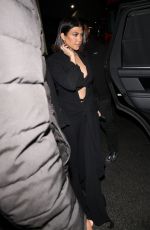 KOURTNEY KARDASHIAN Leaves Mason Disick