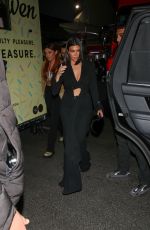 KOURTNEY KARDASHIAN Leaves Mason Disick
