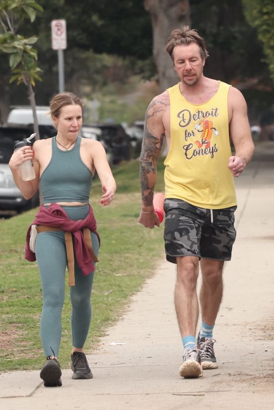 KRISTEN BELL and Dax Shepard Out Hiking Around Los Feliz Mountains 12/27/2022