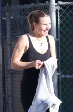 KRISTEN BELL Leaves a Gym in Los Angeles 12/12/2022