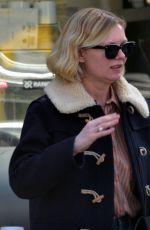 KRISTEN DUNST Out for Lunch in Toluca Lake 11/29/2022