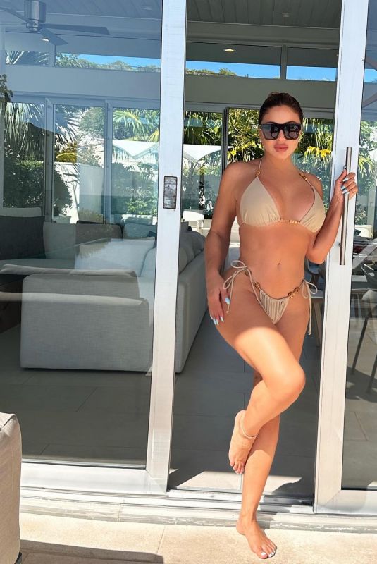 LARSA PIPPEN in Bikinis for PrettyLittleThing at the Wymara Resort and Villas at Turks and Caicos 12/23/2022