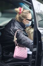 LILY-ROSE DEPP Shopping for Groceries in Studio City 12/30/2022