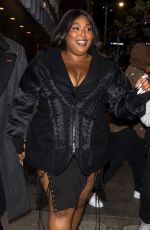 LIZZO Arrives at a Q&A at Grammy Museum in Los Angeles 12/14/2022