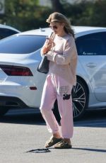 LORI LOUGHLIN Heading to a Spa in Calabasas 12/21/2022