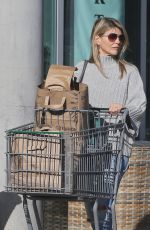 LOTI LOGHLIN Shopping at Erewhon Market in Los Angeles 12/07/2022