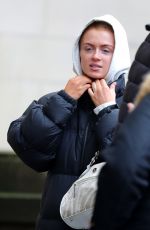 MAISIE SMITH Arrives at Sheffield City Hall 12/11/2022