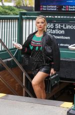 MARIA MENUNOS Heading to Live With Kelly And Ryan in New York 12/15/2022