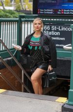 MARIA MENUNOS Heading to Live With Kelly And Ryan in New York 12/15/2022