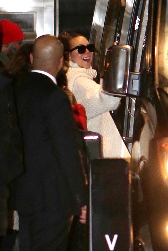 MARIAH CAREY Leaves Her Hotel in Toronto 12/111/2022