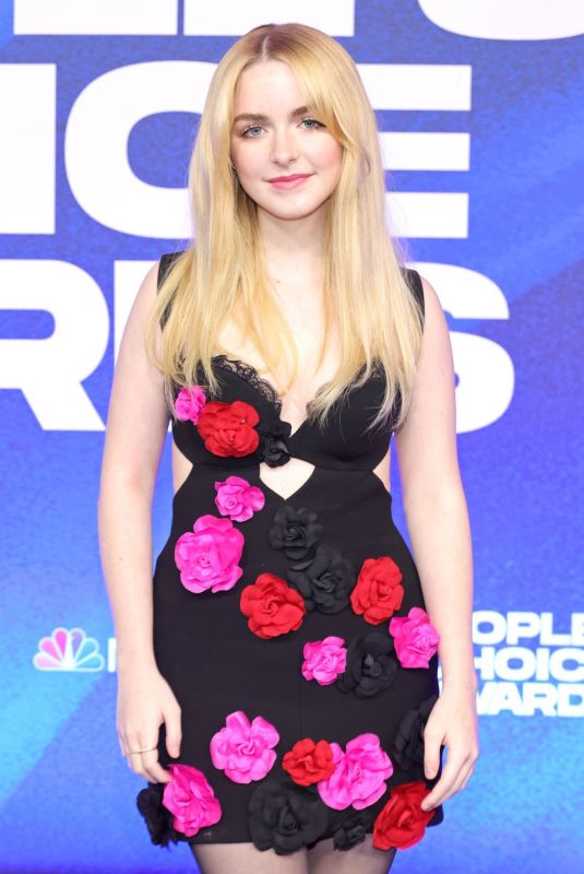MCKENNA GRACE at 2022 People’s Choice Awards in Santa Monica 12/06/2022