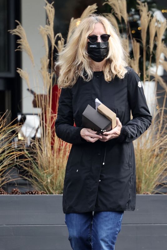 MEG RYAN Out for Christmas Shopping in Santa Barbara 12/03/2022