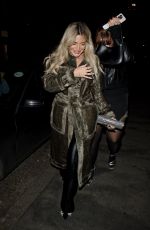 MEGAN BARTON HANSON Arrives at Her Hotel in London 12/08/2022