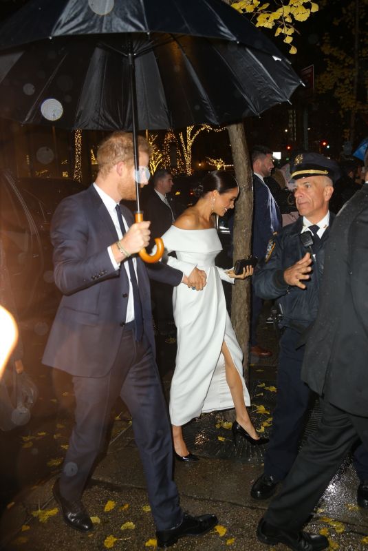 MEGHAN MARKLE and Prince Harry Arrives at an Event in New York 12/06/2022