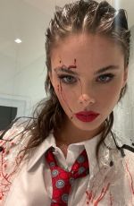 MEIKA WOLLARD - Instagram Photos 12/19/2022
